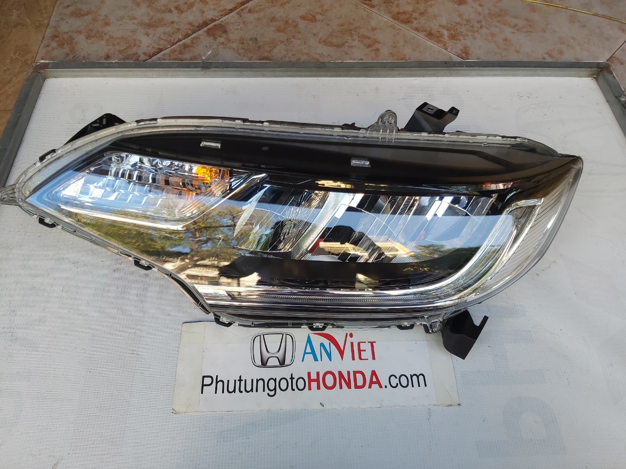 Đèn pha xe Honda Jazz có led